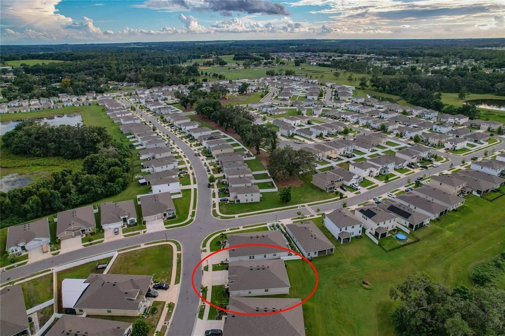 For Rent: $2,700 (4 beds, 3 baths, 2372 Square Feet)