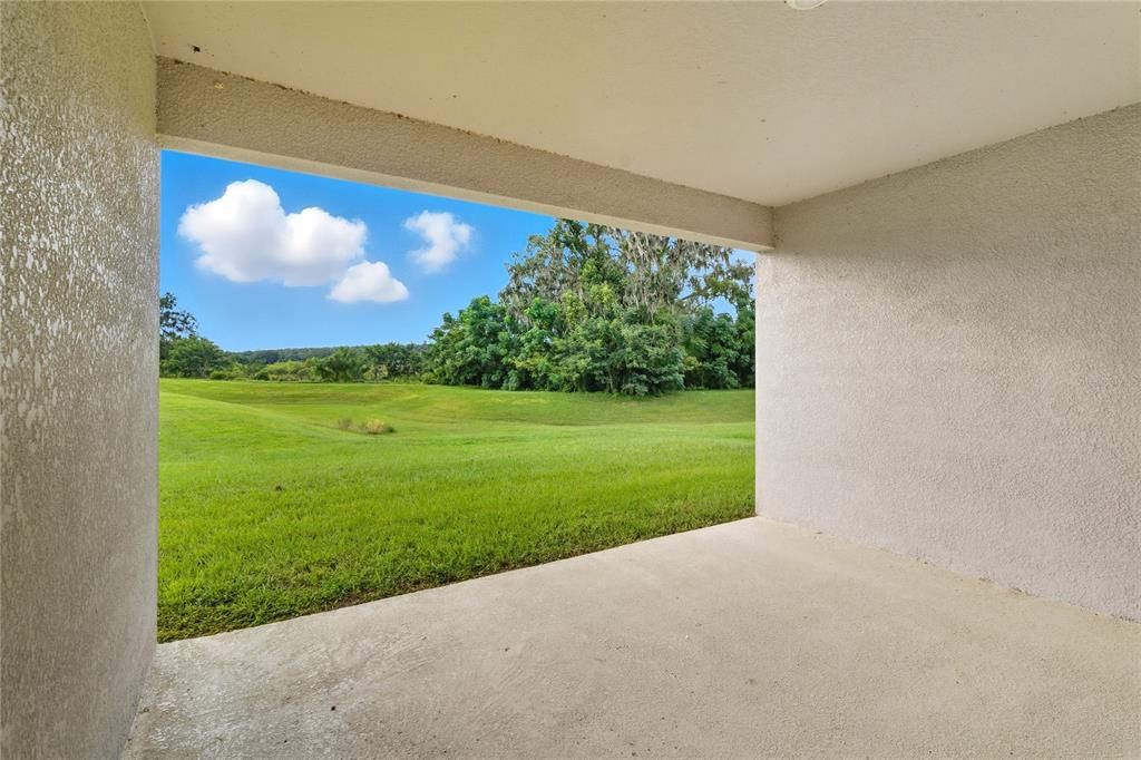 For Rent: $2,700 (4 beds, 3 baths, 2372 Square Feet)