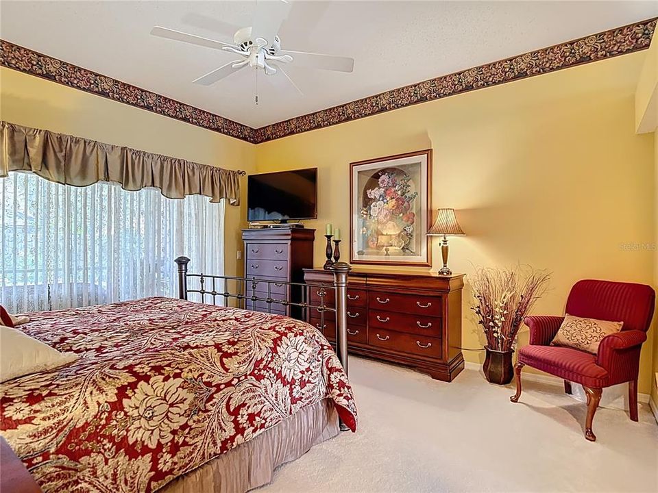 For Sale: $539,976 (4 beds, 3 baths, 2327 Square Feet)