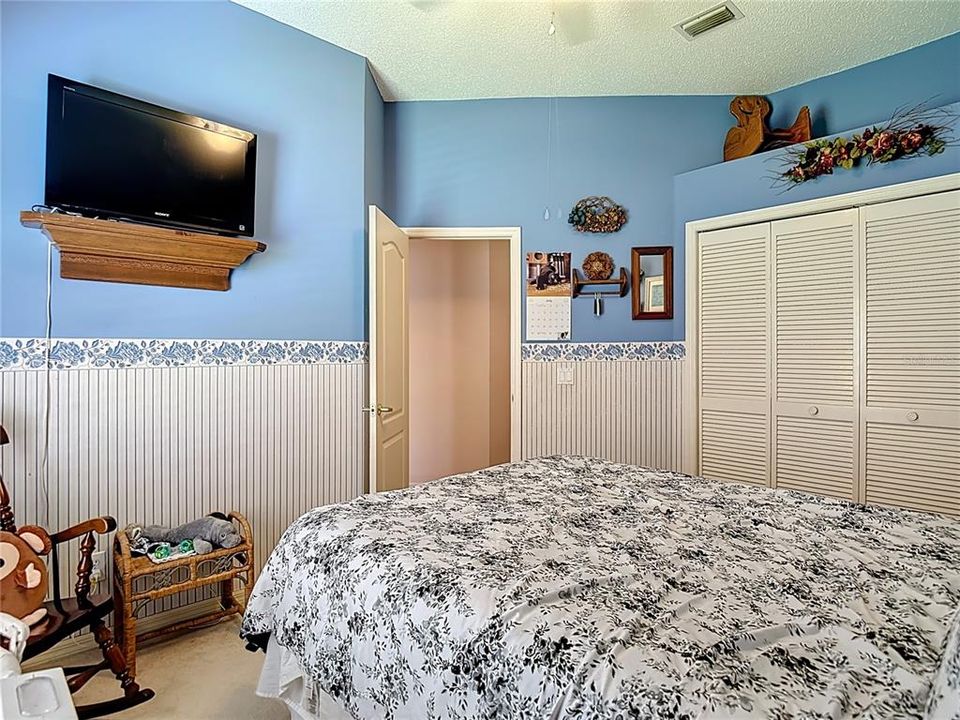 For Sale: $539,976 (4 beds, 3 baths, 2327 Square Feet)