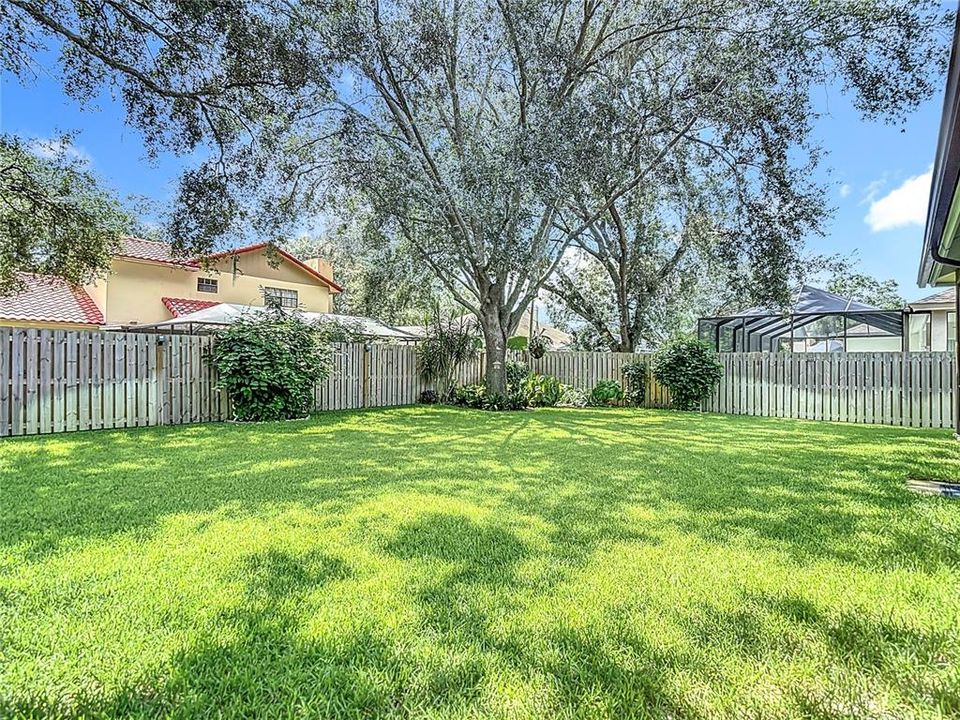 For Sale: $539,976 (4 beds, 3 baths, 2327 Square Feet)