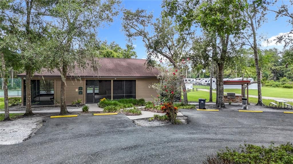 For Sale: $539,976 (4 beds, 3 baths, 2327 Square Feet)