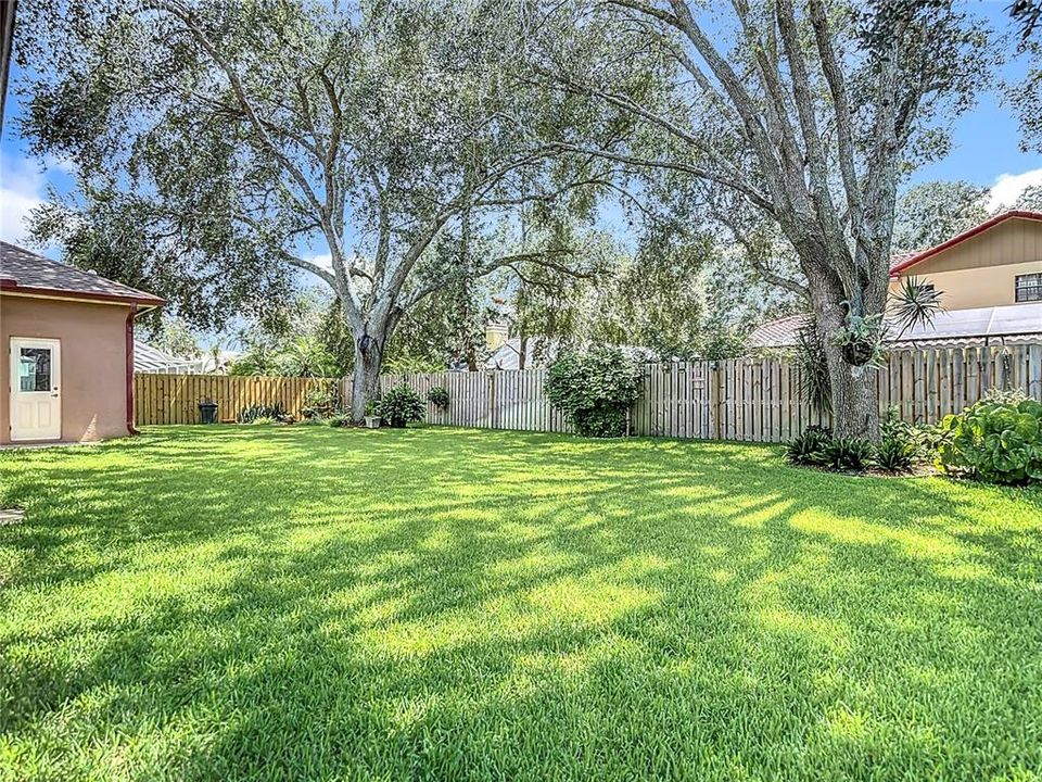 For Sale: $539,976 (4 beds, 3 baths, 2327 Square Feet)