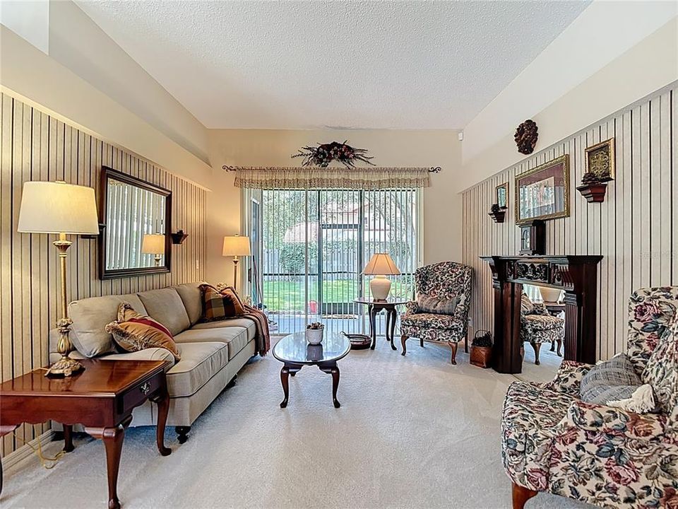 For Sale: $539,976 (4 beds, 3 baths, 2327 Square Feet)