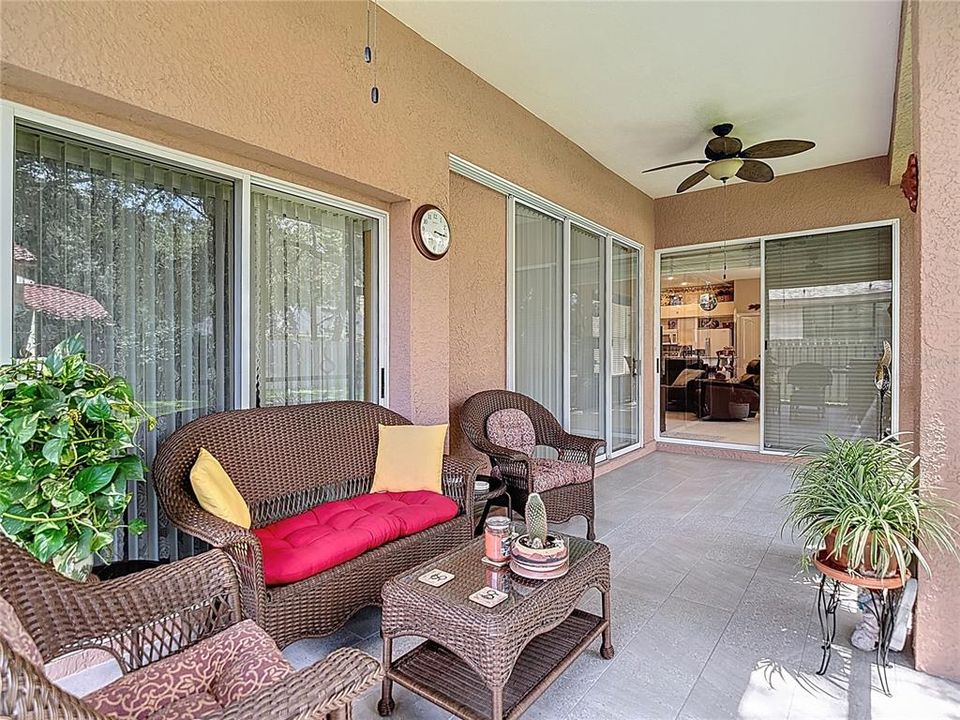 For Sale: $539,976 (4 beds, 3 baths, 2327 Square Feet)