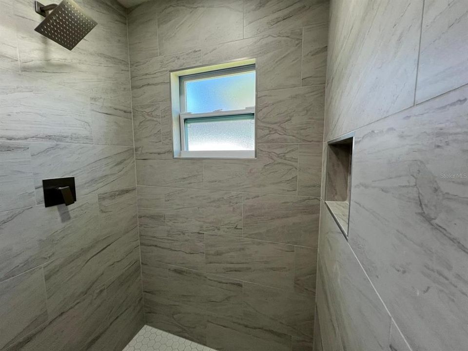 For Sale: $264,500 (3 beds, 2 baths, 1448 Square Feet)