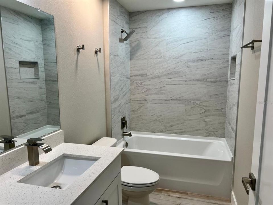 For Sale: $264,500 (3 beds, 2 baths, 1448 Square Feet)