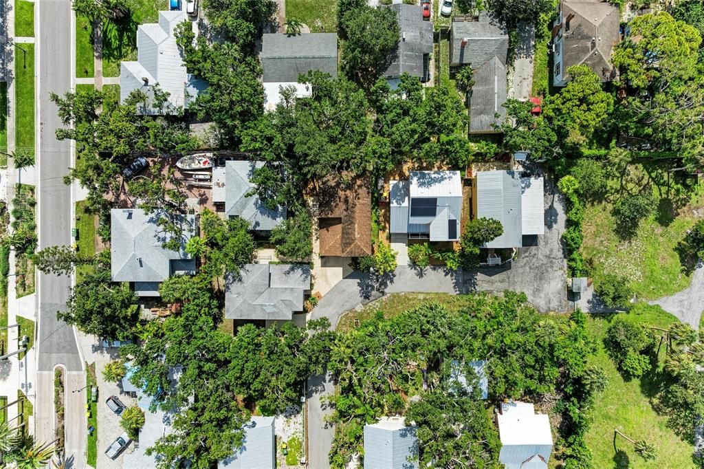 На продажу: $799,500 (4 спален, 2 ванн, 1606 Квадратных фут)