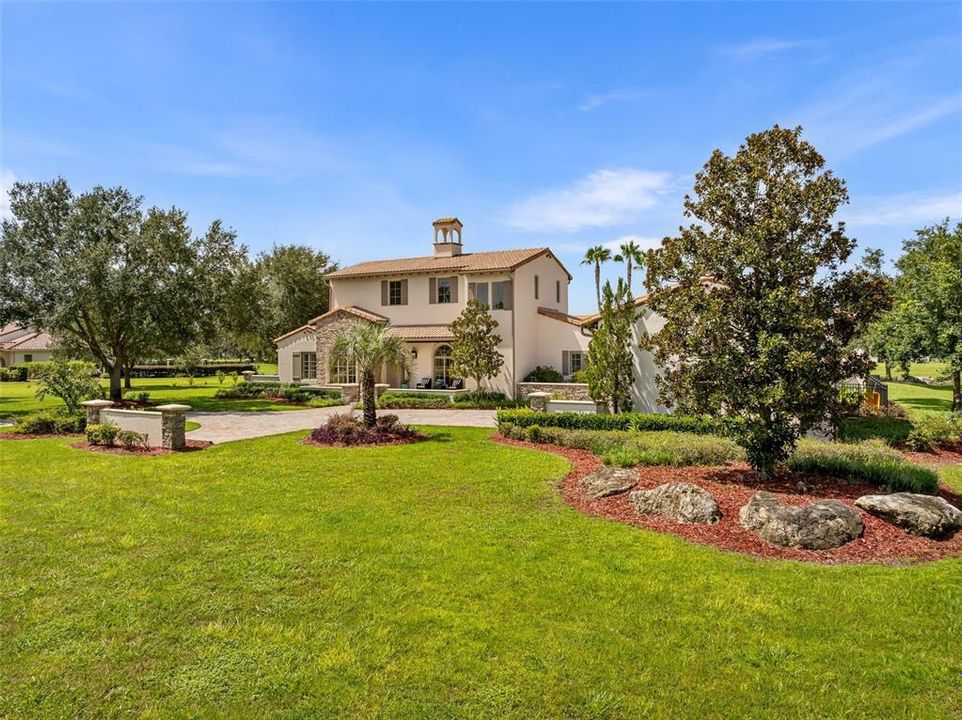 待售: $2,050,000 (4 贝兹, 3 浴室, 4447 平方英尺)