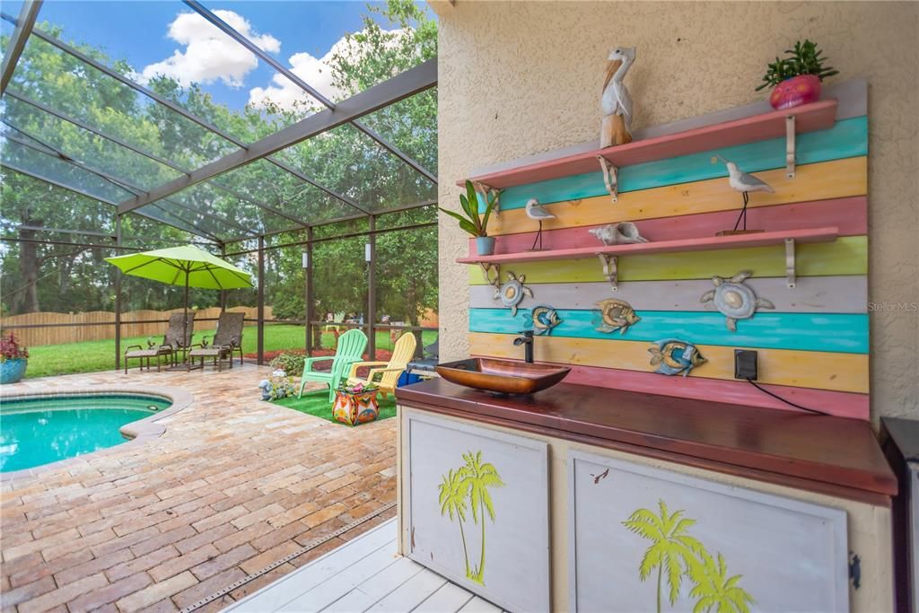 Active With Contract: $675,000 (3 beds, 2 baths, 2740 Square Feet)