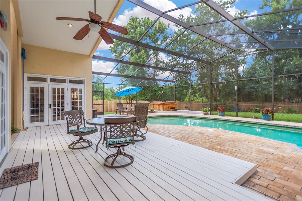 Active With Contract: $675,000 (3 beds, 2 baths, 2740 Square Feet)