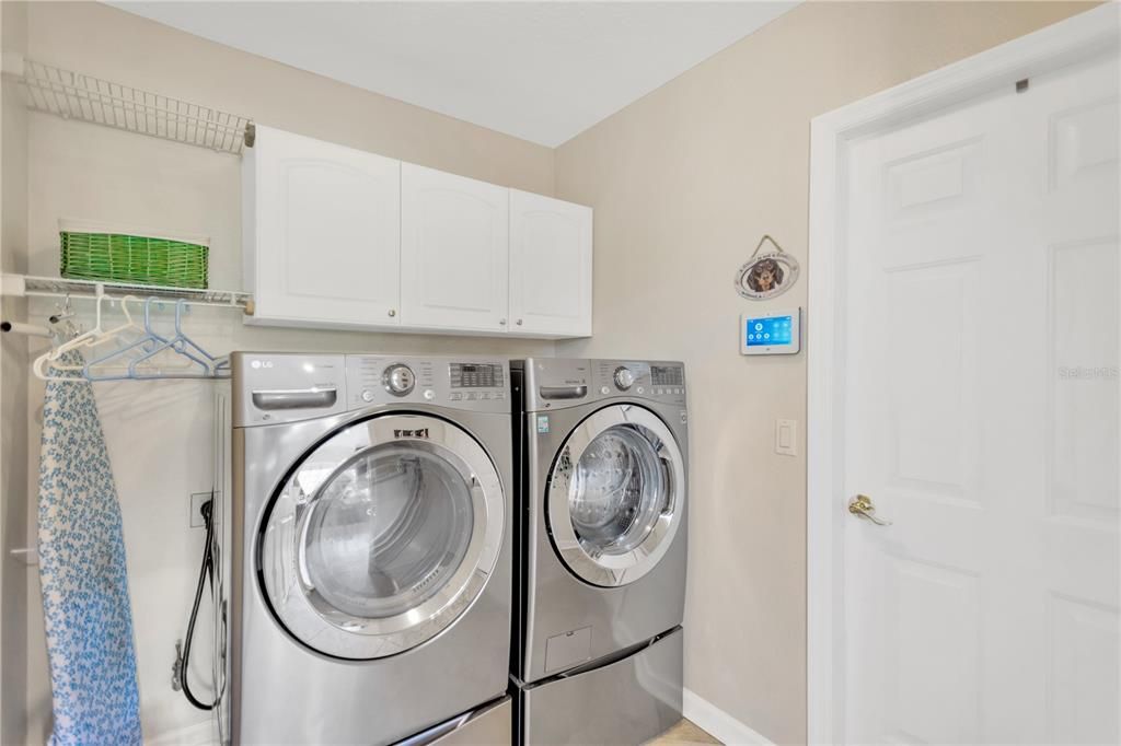 Active With Contract: $675,000 (3 beds, 2 baths, 2740 Square Feet)