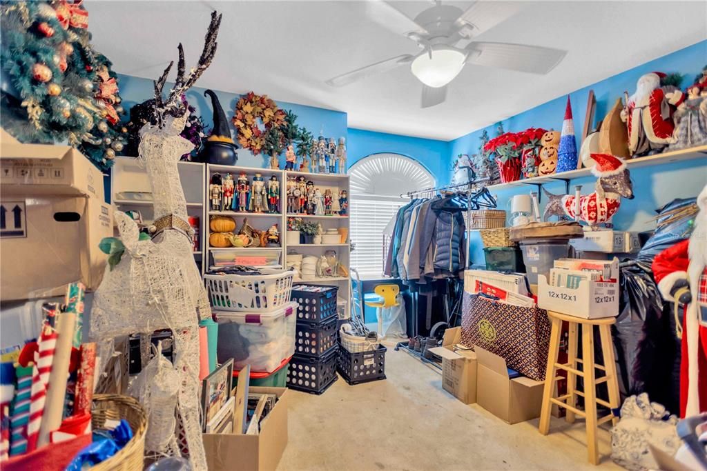 Active With Contract: $675,000 (3 beds, 2 baths, 2740 Square Feet)