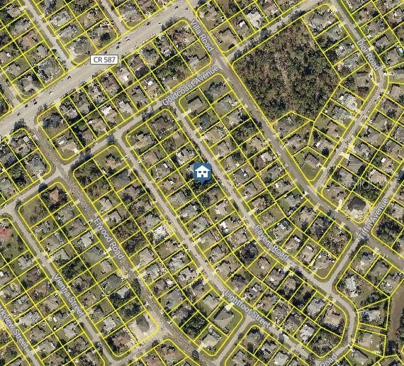 合同活跃: $75,000 (0.23 acres)