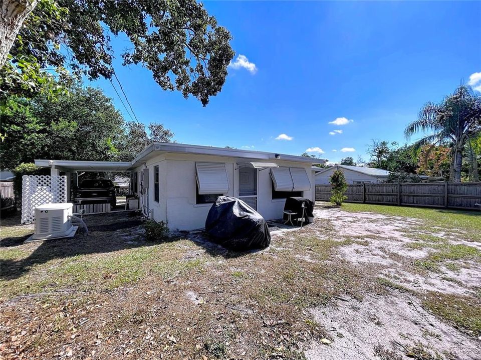 Activo con contrato: $315,000 (2 camas, 2 baños, 1296 Pies cuadrados)