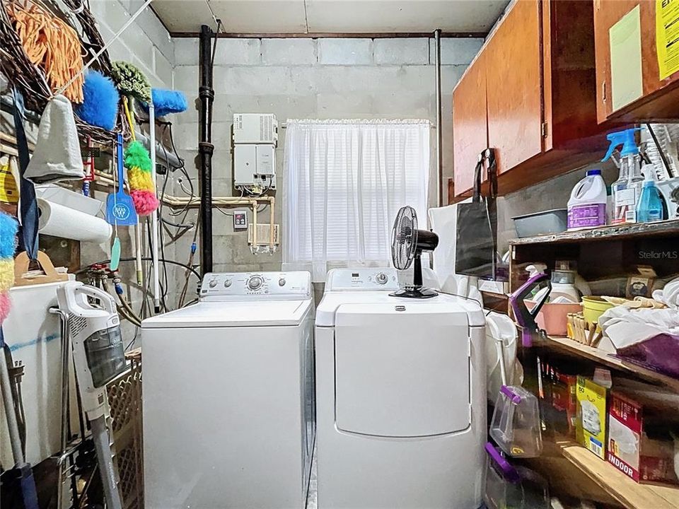 Activo con contrato: $315,000 (2 camas, 2 baños, 1296 Pies cuadrados)