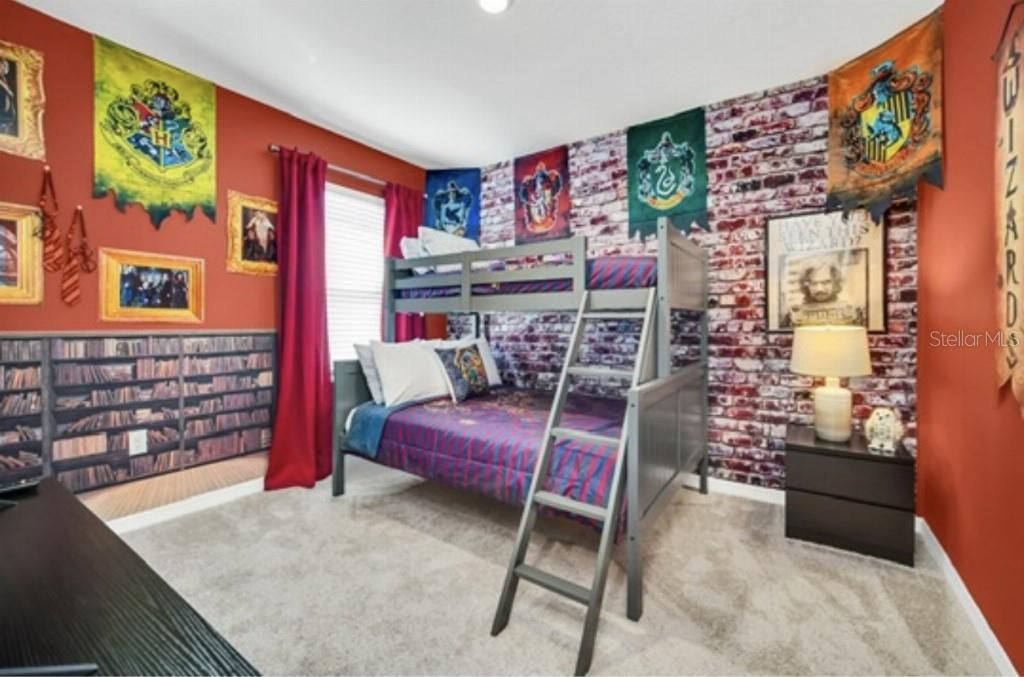 For Sale: $649,900 (6 beds, 5 baths, 3270 Square Feet)