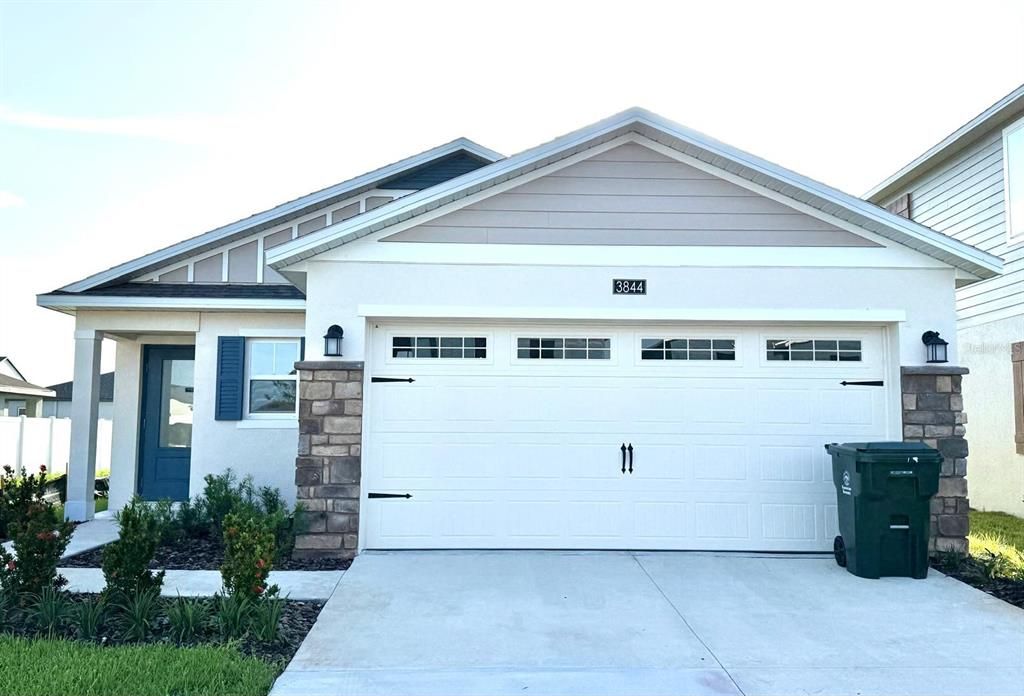 最近售出: $309,990 (3 贝兹, 2 浴室, 1429 平方英尺)