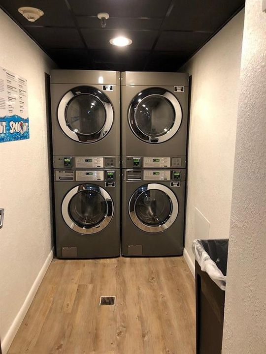 В аренду: $1,660 (1 спален, 1 ванн, 425 Квадратных фут)