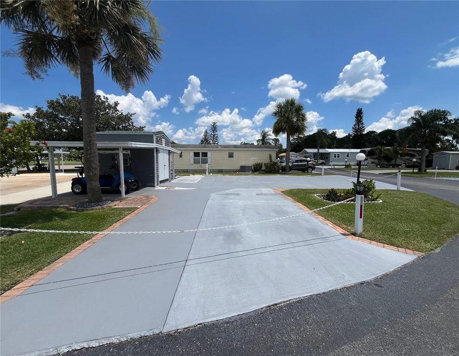 На продажу: $110,000 (0.08 acres)