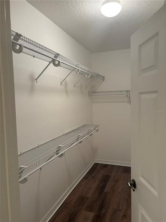 For Rent: $2,300 (3 beds, 2 baths, 1332 Square Feet)