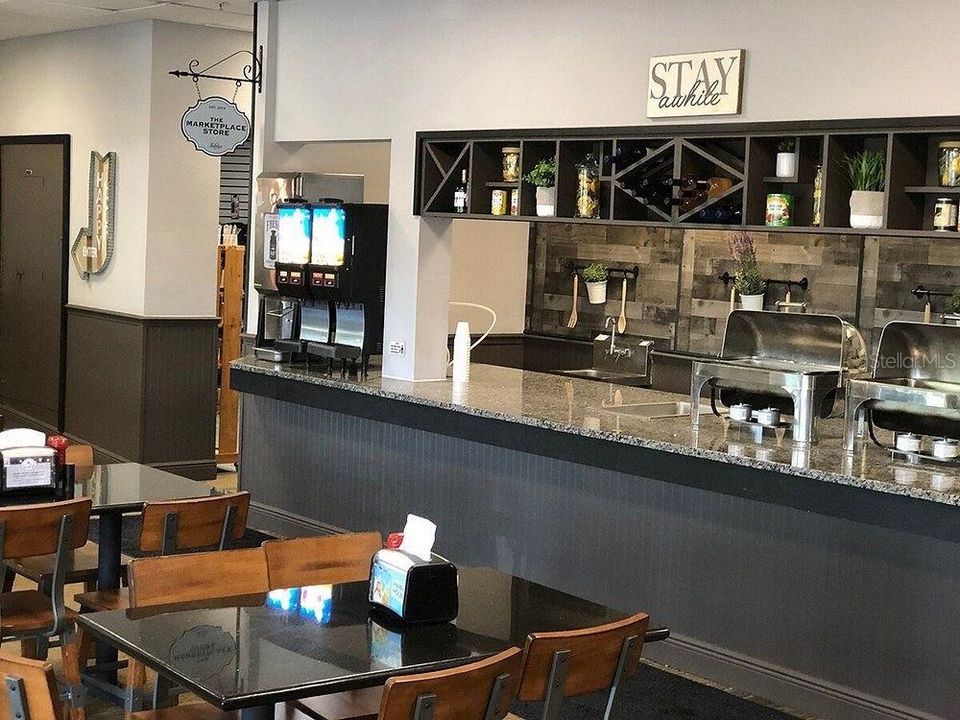 В аренду: $1,660 (1 спален, 1 ванн, 408 Квадратных фут)