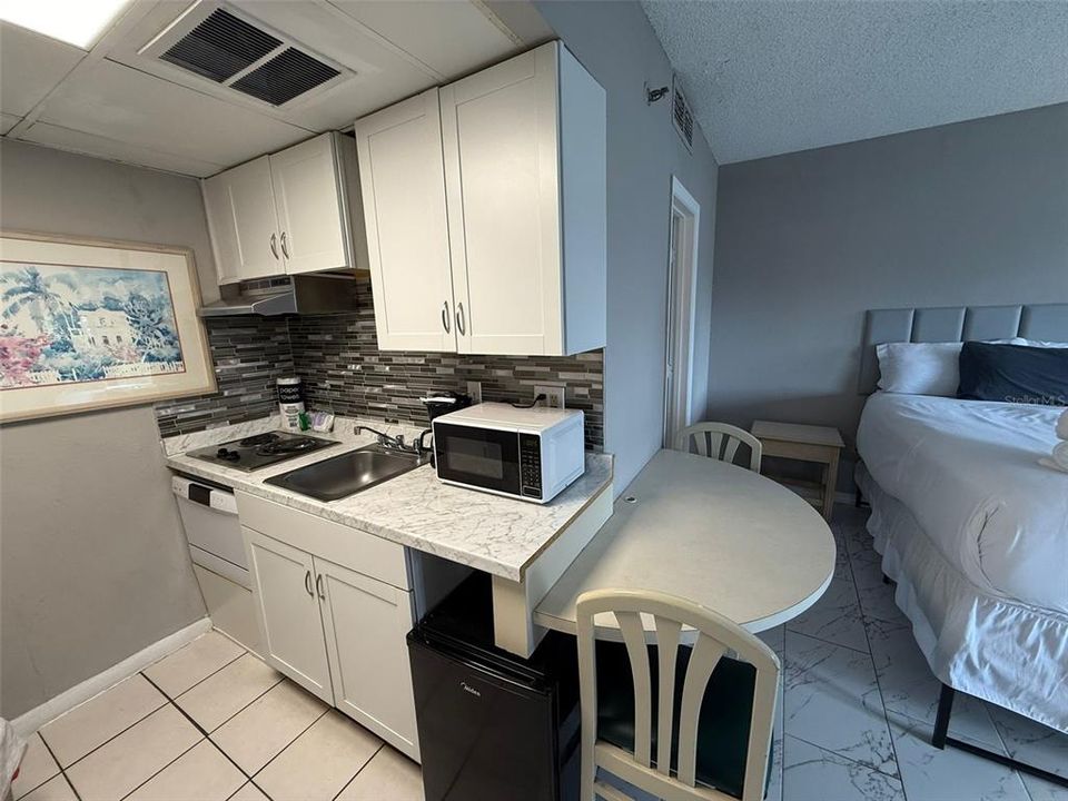 В аренду: $1,660 (1 спален, 1 ванн, 408 Квадратных фут)