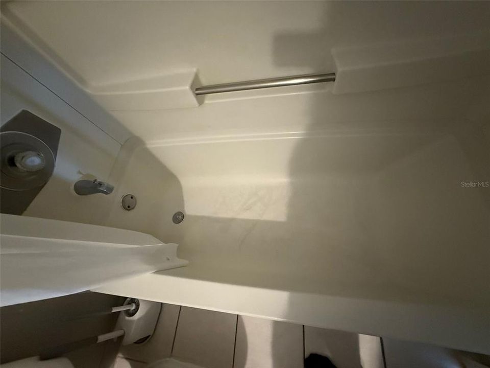 В аренду: $1,660 (1 спален, 1 ванн, 408 Квадратных фут)