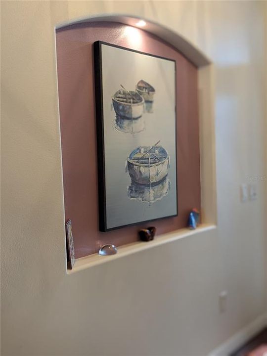 合同活跃: $408,000 (3 贝兹, 2 浴室, 2516 平方英尺)