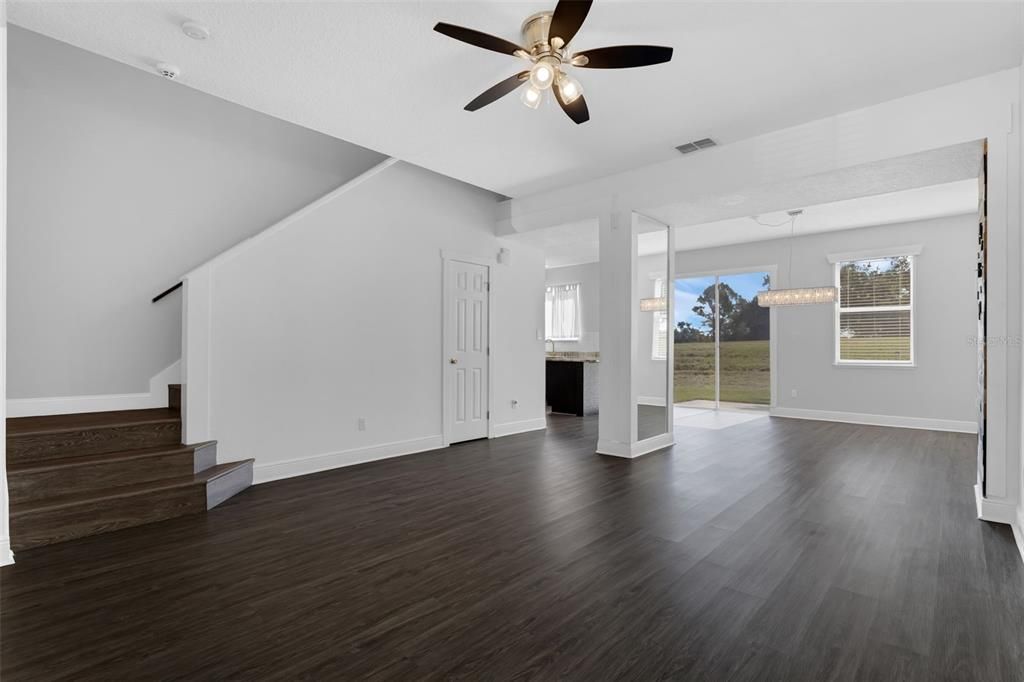 For Rent: $2,490 (4 beds, 2 baths, 2336 Square Feet)