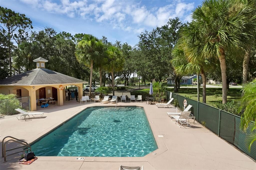 For Rent: $2,490 (4 beds, 2 baths, 2336 Square Feet)