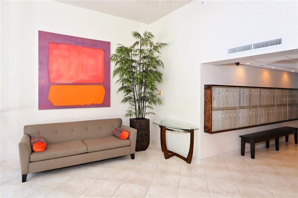 На продажу: $895,000 (2 спален, 2 ванн, 1380 Квадратных фут)