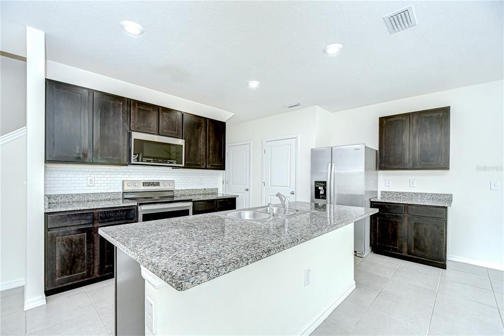 Active With Contract: $2,980 (4 beds, 2 baths, 2007 Square Feet)