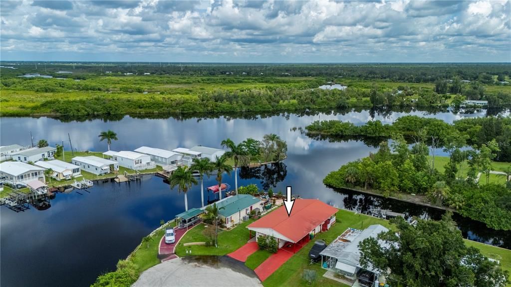 For Sale: $225,000 (2 beds, 2 baths, 1368 Square Feet)