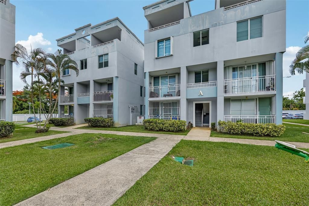 Recently Sold: $169,000 (3 beds, 2 baths, 997 Square Feet)