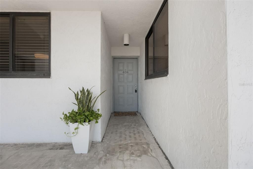 For Sale: $297,000 (2 beds, 2 baths, 1454 Square Feet)