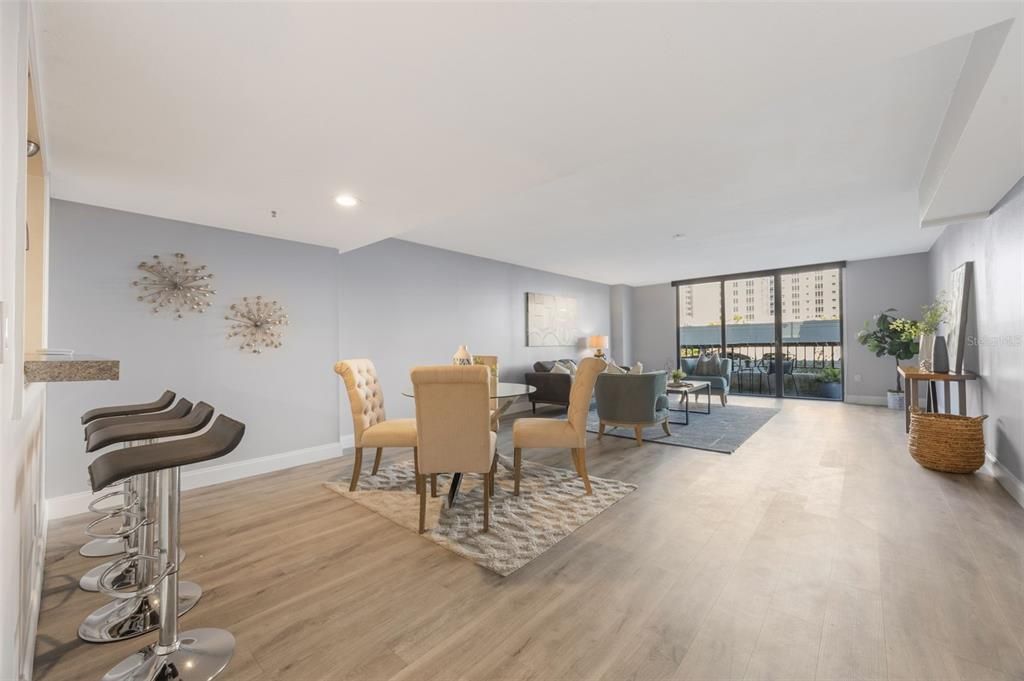 For Sale: $297,000 (2 beds, 2 baths, 1454 Square Feet)