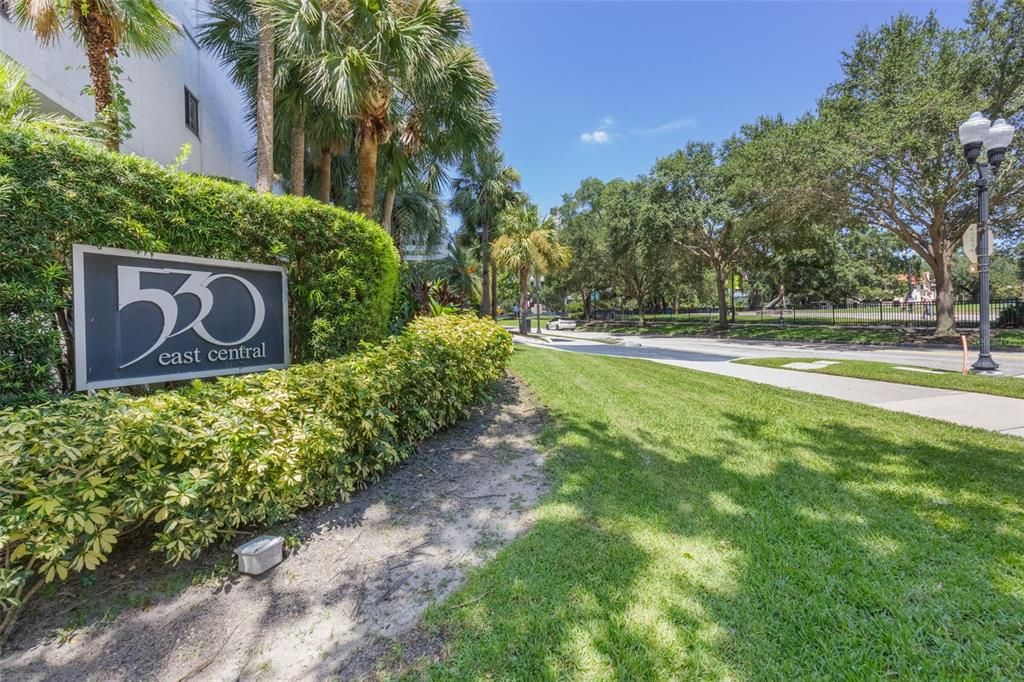 For Sale: $297,000 (2 beds, 2 baths, 1454 Square Feet)