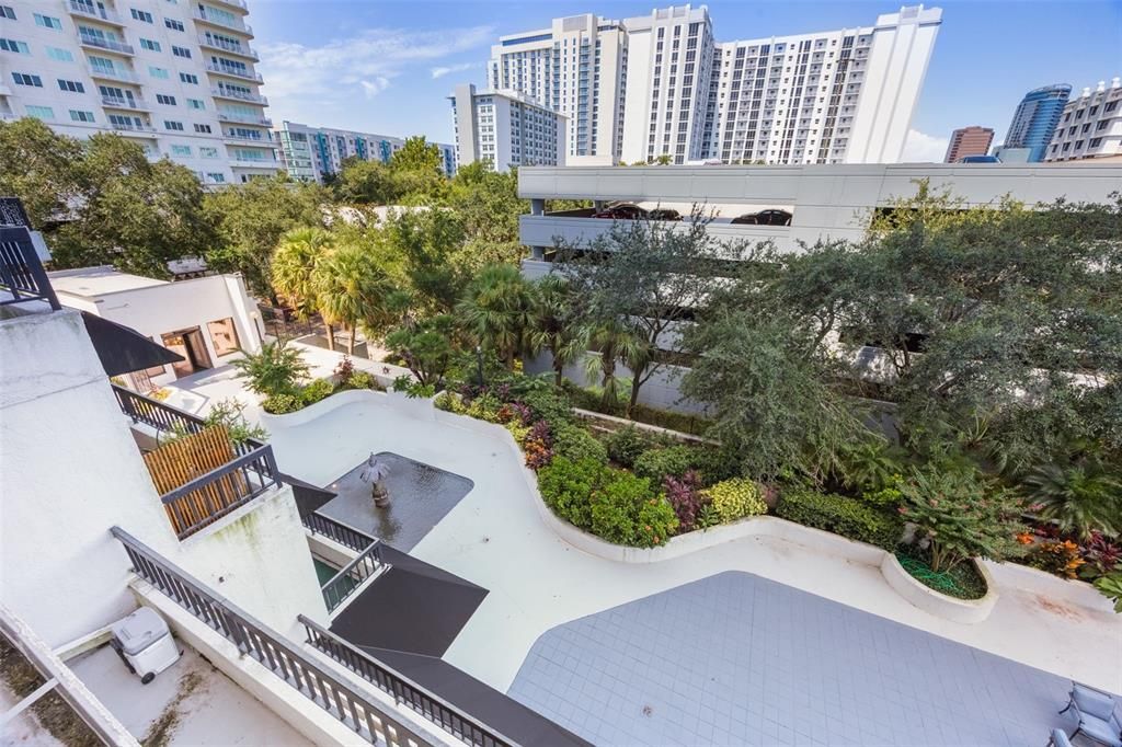 For Sale: $297,000 (2 beds, 2 baths, 1454 Square Feet)