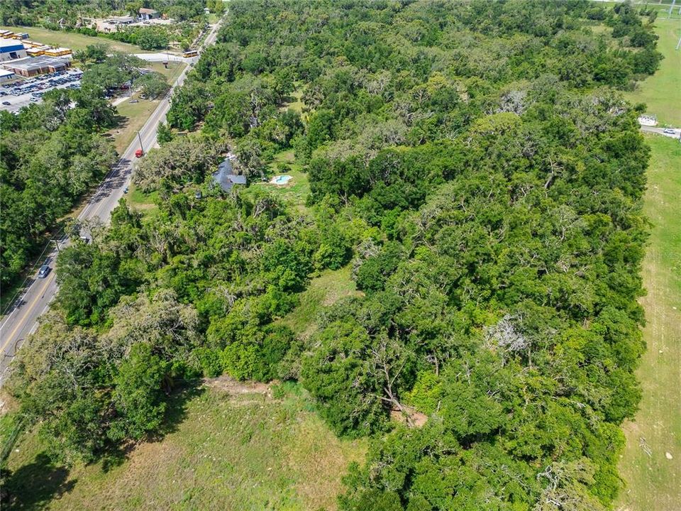 На продажу: $325,000 (1.89 acres)