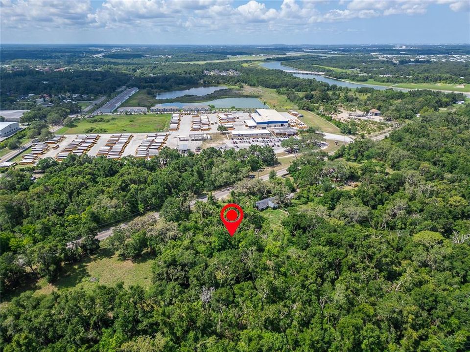 На продажу: $325,000 (1.89 acres)