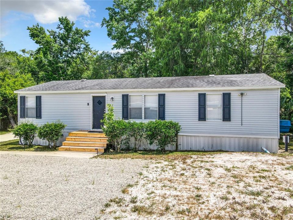 最近售出: $199,000 (3 贝兹, 2 浴室, 1104 平方英尺)