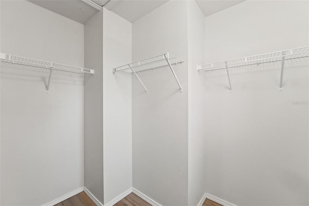 For Sale: $419,000 (4 beds, 2 baths, 2826 Square Feet)