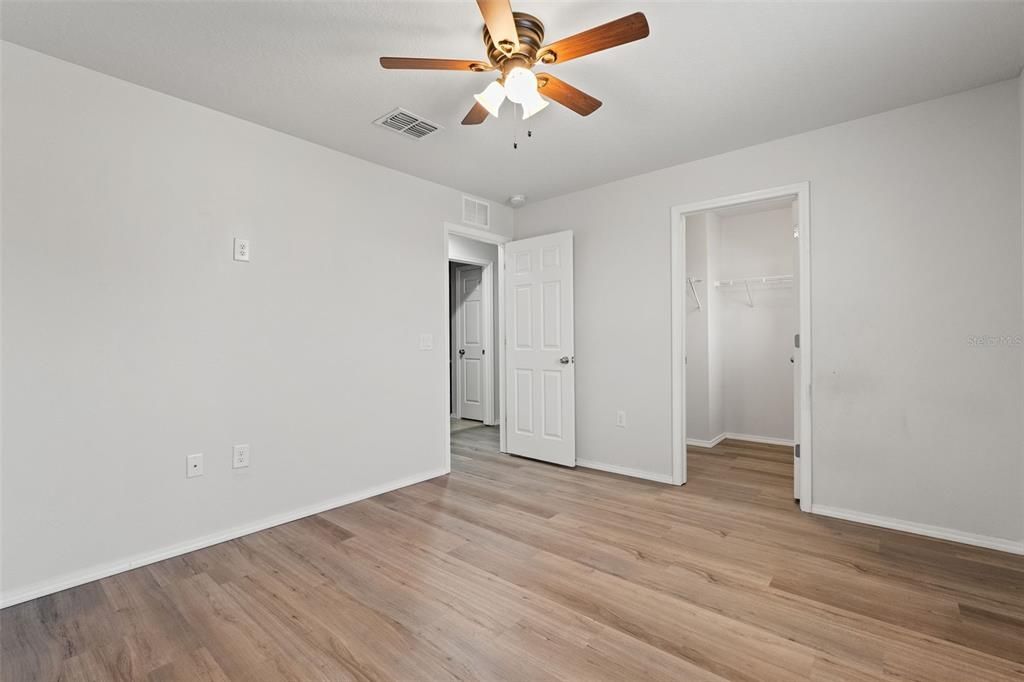 For Sale: $419,000 (4 beds, 2 baths, 2826 Square Feet)