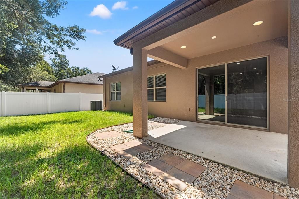 For Sale: $419,000 (4 beds, 2 baths, 2826 Square Feet)