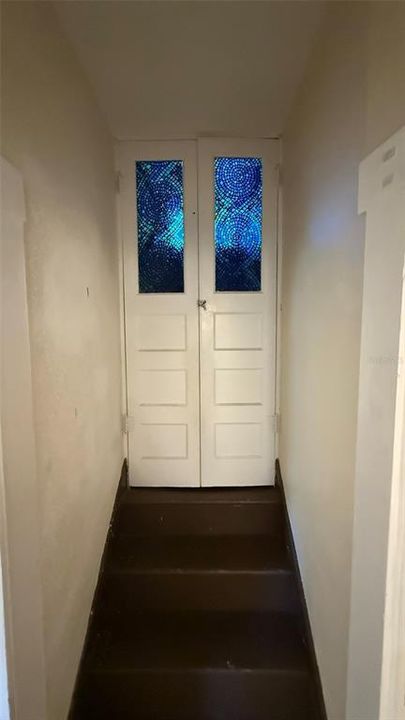 Active With Contract: $234,000 (4 beds, 2 baths, 1674 Square Feet)