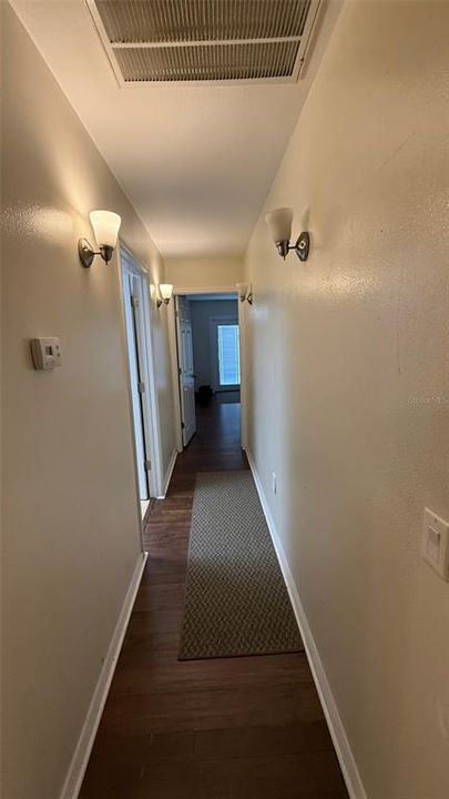 Active With Contract: $234,000 (4 beds, 2 baths, 1674 Square Feet)