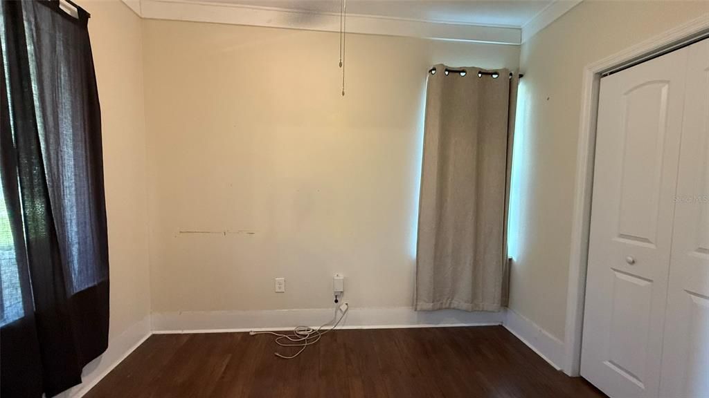 Active With Contract: $234,000 (4 beds, 2 baths, 1674 Square Feet)