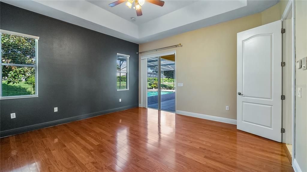 На продажу: $570,000 (4 спален, 3 ванн, 2499 Квадратных фут)