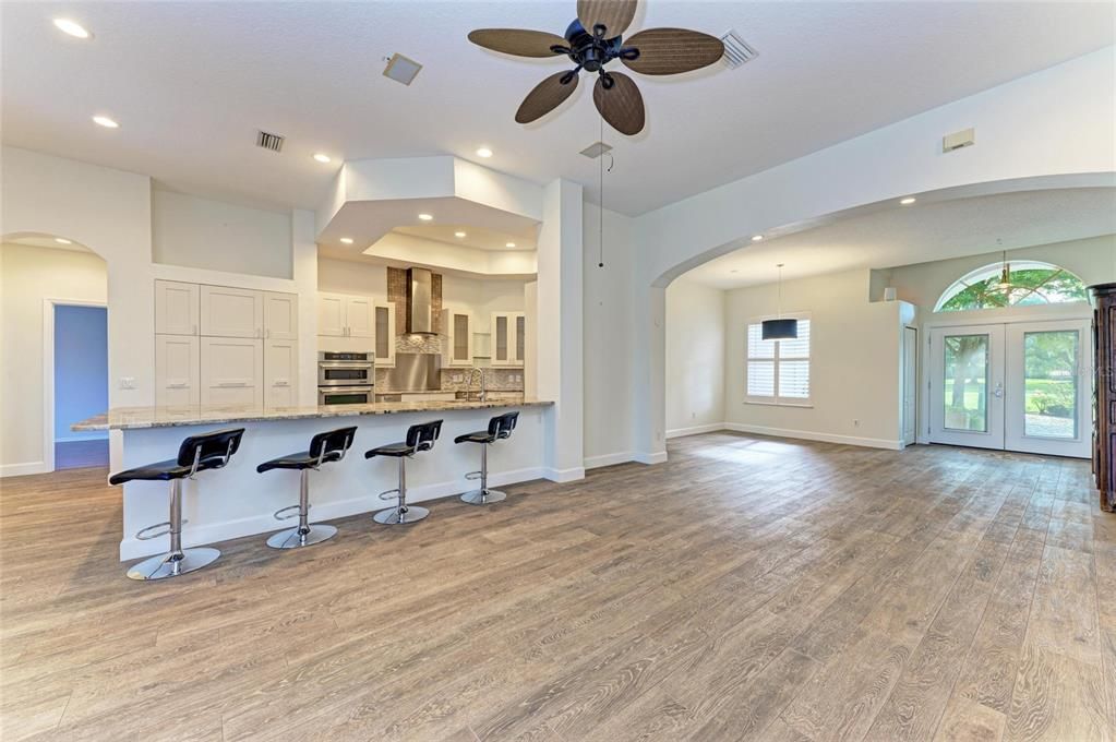 Active With Contract: $799,900 (4 beds, 3 baths, 2319 Square Feet)